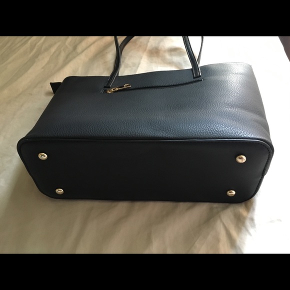 Purse - Picture 5 of 6